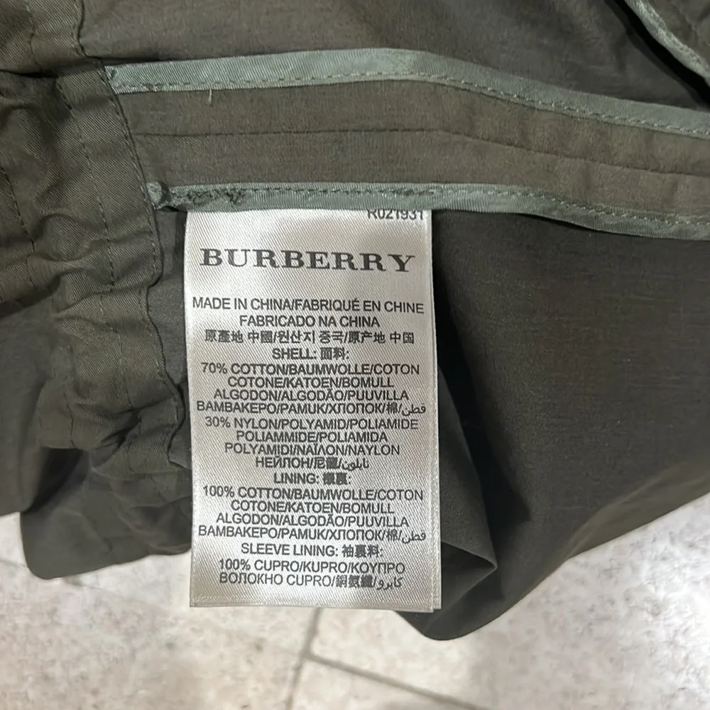 Burberry Brit 3 Piece 3 Season Barn Jacket. Size 4 - Picture 12 of 13